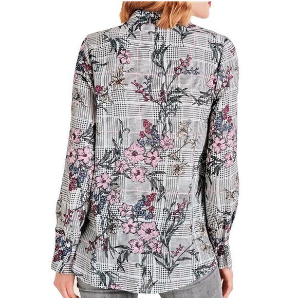 Zara Flowy Floral Printed Long Sleeve Button Up Collared Blouse in White/Black - Picture 3 of 17